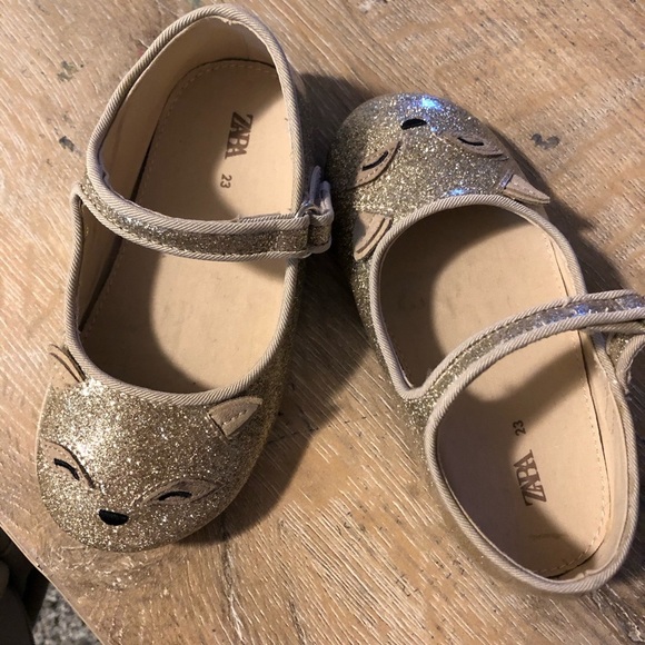 Zara Baby Girl Gold Glitter Cat Shoes Mary Jane - Picture 7 of 7